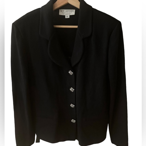 St. John Evening Suit Jacket w Diamond-like cluster buttons Black Size 10 Wool - Picture 2 of 11